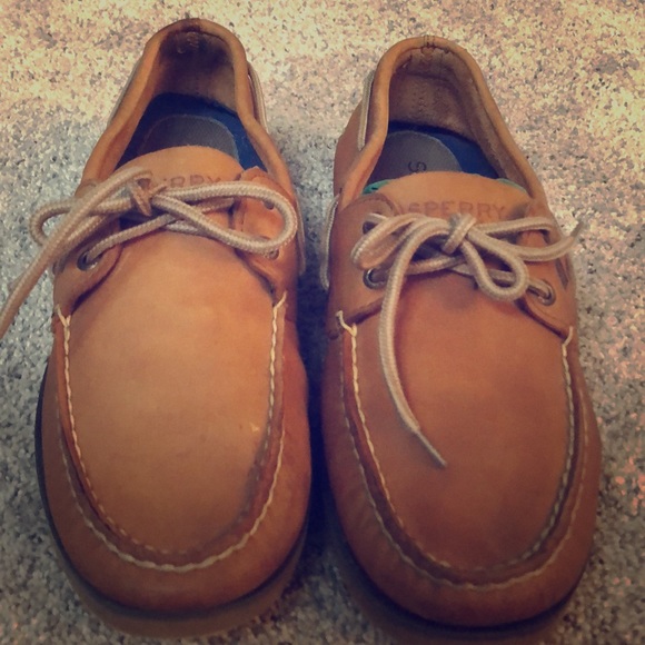 Sperry boating shoes - Picture 1 of 4